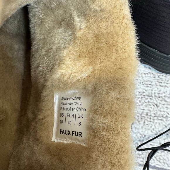 Roxy Women's Black Faux Fur Lined Pull On Booties Size 10 - Picture 2 of 8